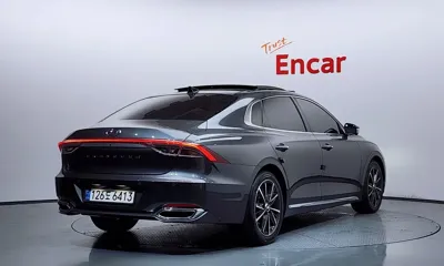 Hyundai Grandeur 2022, 53581 км, за 15419.46 USD