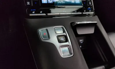 Hyundai Grandeur 2022, 53581 км, за 15419.46 USD - фото 9