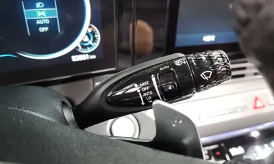 Hyundai Grandeur 2022, 53581 км, за 15419.46 USD - фото 29