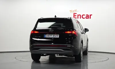 Hyundai Santafe 2021, 85687 км, за 12312.71 USD