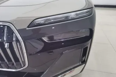 BMW i7 2023, 15800 км, за 76929 USD - фото 8