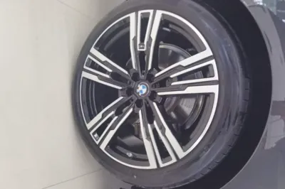 BMW i7 2023, 15800 км, за 76929 USD - фото 9