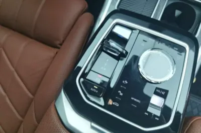 BMW i7 2023, 15800 км, за 76929 USD - фото 21