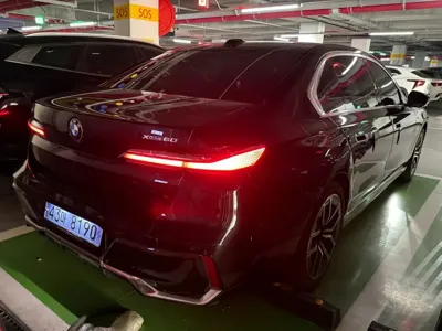 BMW i7 2023, 38000 км, за 75033.1 USD