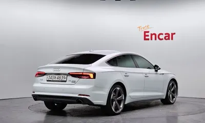 Audi A5 2019, 108944 км, за 16349.21 USD