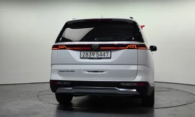 Kia Canival 2021, 160105 км, за 14205.48 USD