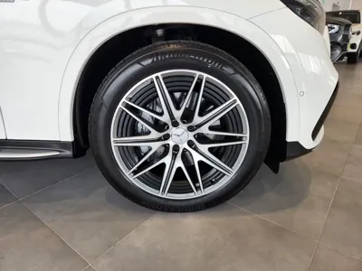 Mercedes-Benz GLC-Class 2025, 10865 км, за 53070.24 USD