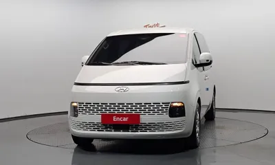 Hyundai Staria 2022, 75676 км, за 15960.92 USD
