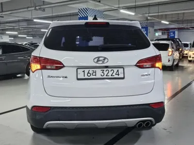 Hyundai Santafe 2014, 82971 км, за 6825.71 USD