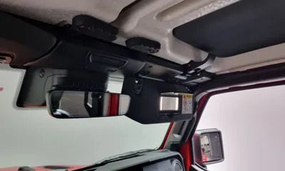 Jeep Wrangler 2019, 87538 км, за 21143.04 USD - фото 19
