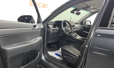 Hyundai Palisade 2023, 64426 км, за 16272.7 USD - фото 10