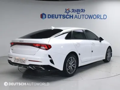 Kia K5 2022, 70124 км, за 16280.14 USD