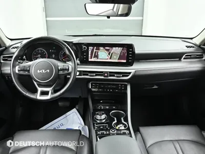 Kia K5 2022, 70124 км, за 16280.14 USD - фото 7