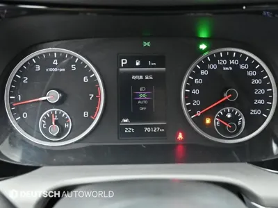 Kia K5 2022, 70124 км, за 16280.14 USD - фото 8