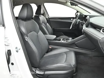 Kia K5 2022, 70124 км, за 16280.14 USD - фото 10