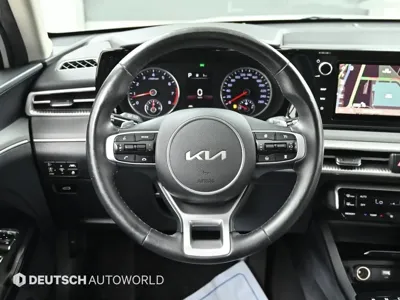 Kia K5 2022, 70124 км, за 16280.14 USD - фото 13