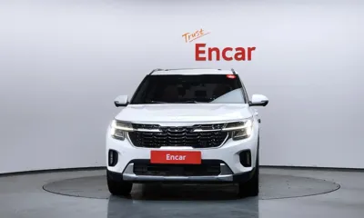 Kia Seltos 2023, 23405 км, за 17384.99 USD