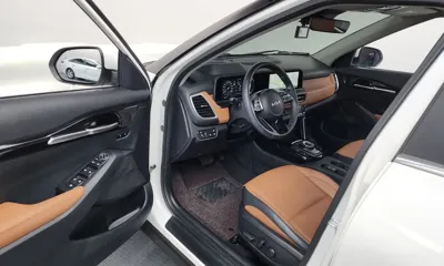 Kia Seltos 2023, 23405 км, за 17264.01 USD - фото 10
