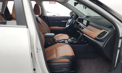 Kia Seltos 2023, 23405 км, за 17264.01 USD - фото 11