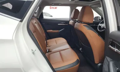 Kia Seltos 2023, 23405 км, за 17264.01 USD - фото 12