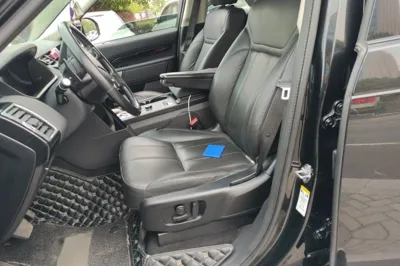 Land Rover Discovery 2020, 90800 км, за 34978 USD - фото 15