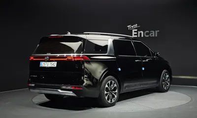 Kia Canival 2021, 105789 км, за 13355.06 USD