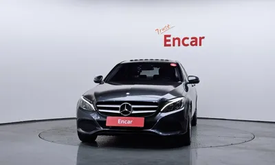 Mercedes-Benz C-Class 2016, 128338 км, за 7862.57 USD