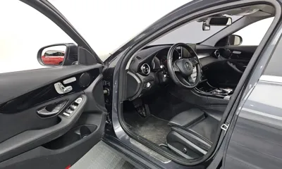 Mercedes-Benz C-Class 2016, 128338 км, за 7862.57 USD - фото 10