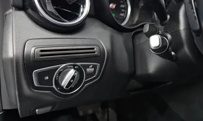 Mercedes-Benz C-Class 2016, 128338 км, за 7862.57 USD - фото 16