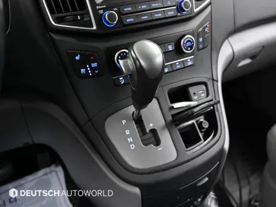 Hyundai Starex 2020, 84527 км, за 12052.12 USD - фото 9