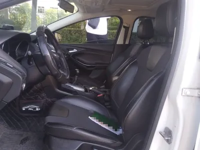 Ford Focus 2012, 76400 км, за 4056 USD - фото 12