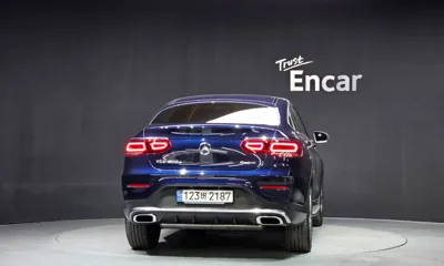 Mercedes-Benz GLC-Class 2023, 27597 км, за 35695.33 USD