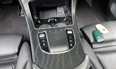 Mercedes-Benz GLC-Class 2023, 27597 км, за 35695.33 USD - фото 19