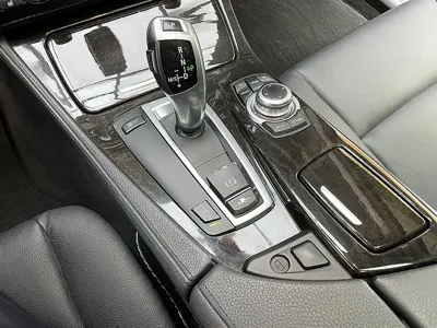 BMW 5-Series 2010, 184195 км, за 5219.69 USD - фото 9