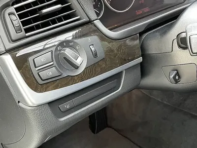 BMW 5-Series 2010, 184195 км, за 5219.69 USD - фото 16