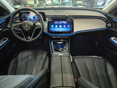 Mercedes-Benz E-Class 2025, 9191 км, за 35447.03 USD - фото 7