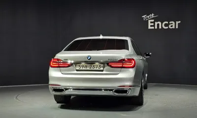 BMW 7-Series 2016, 176446 км, за 10831.04 USD
