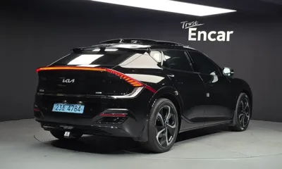 Kia EV6 2022, 76921 км, за 22400.2 USD