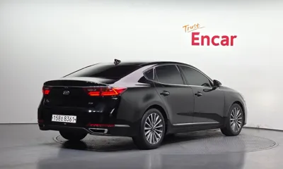 Kia K7 2018, 63732 км, за 9778.66 USD