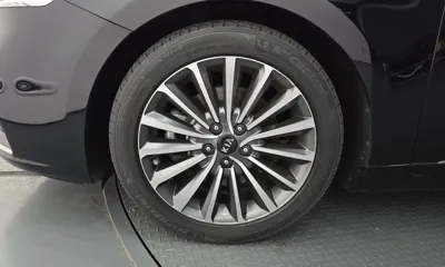 Kia K7 2018, 63732 км, за 9778.66 USD