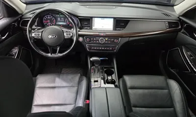 Kia K7 2018, 63732 км, за 9715.11 USD - фото 7