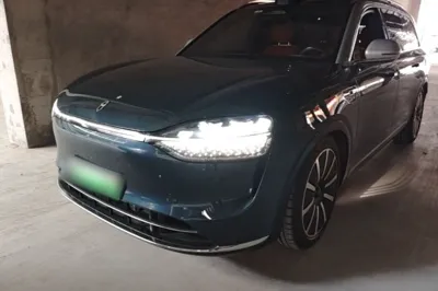 Hima AITO M9 · 2024 год