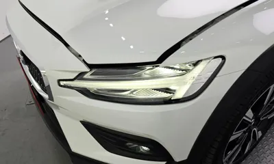 Volvo V60 2022, 59794 км, за 20477.14 USD - фото 22