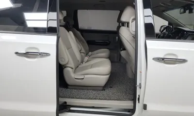 Kia Canival 2019, 38481 км, за 13005.78 USD - фото 12