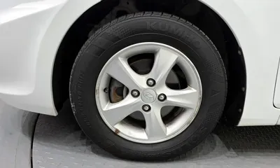 Hyundai Accent 2012, 165552 км, за 2275.24 USD