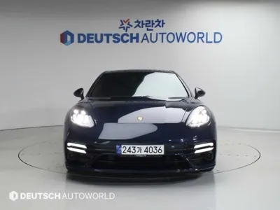 Porsche Panamera 2012, 111776 км, за 25798.06 USD