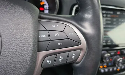 Jeep Cherokee 2021, 114351 км, за 15071.4 USD - фото 28