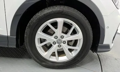 Audi Q3 2020, 68201 км, за 25996.22 USD - фото 21