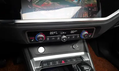 Audi Q3 2020, 68201 км, за 25996.22 USD - фото 32