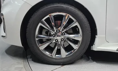 Kia Canival 2020, 42605 км, за 15504.89 USD